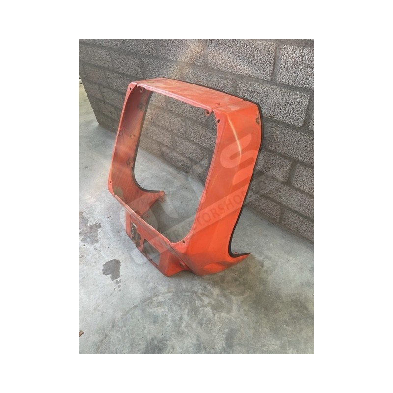 grille mask panel plastic  Kubota Aste